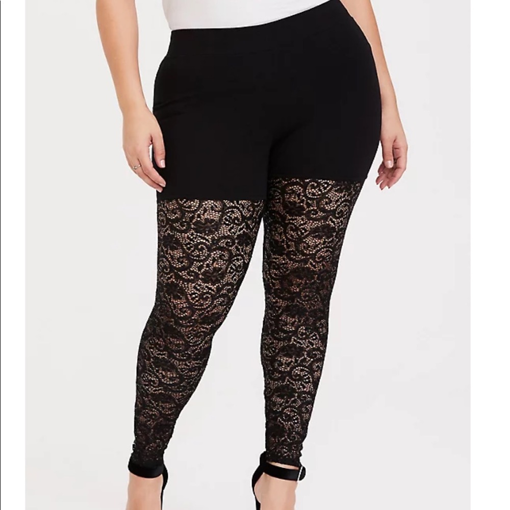 Lace leggings
